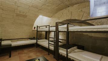 Comfort Shared Dormitory, 2 Bedrooms | Iron/ironing board, free WiFi