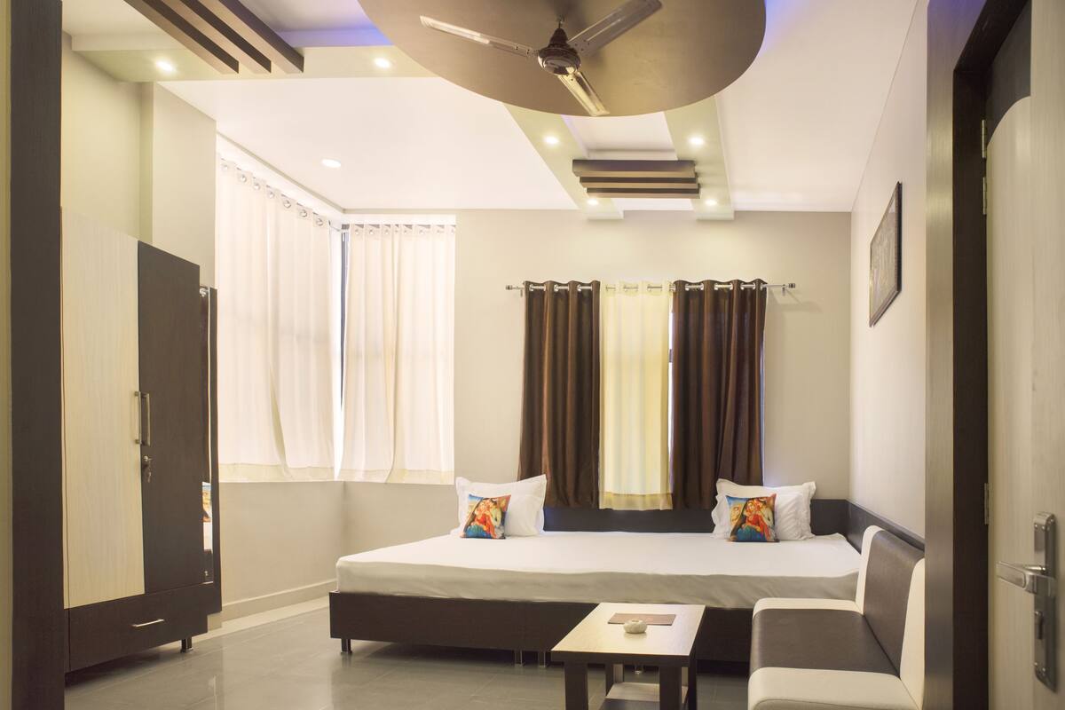 Family Suite, 1 King Bed