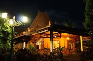 Voorkant van accommodatie