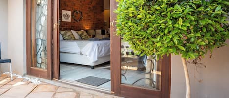 Luxe kamer, 1 twee- of 2 eenpersoonsbedden | Luxe beddengoed, een kluis op de kamer, individueel gedecoreerd