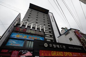Exterior - Hotel Head-One (Uijeongbu)