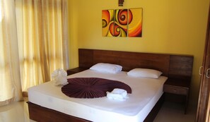 Phòng đôi Deluxe ( A/C ) | Bàn ủi/dụng cụ ủi quần áo, giường gấp/giường phụ (phụ phí) 