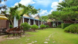 Khuôn viên nơi lưu trú