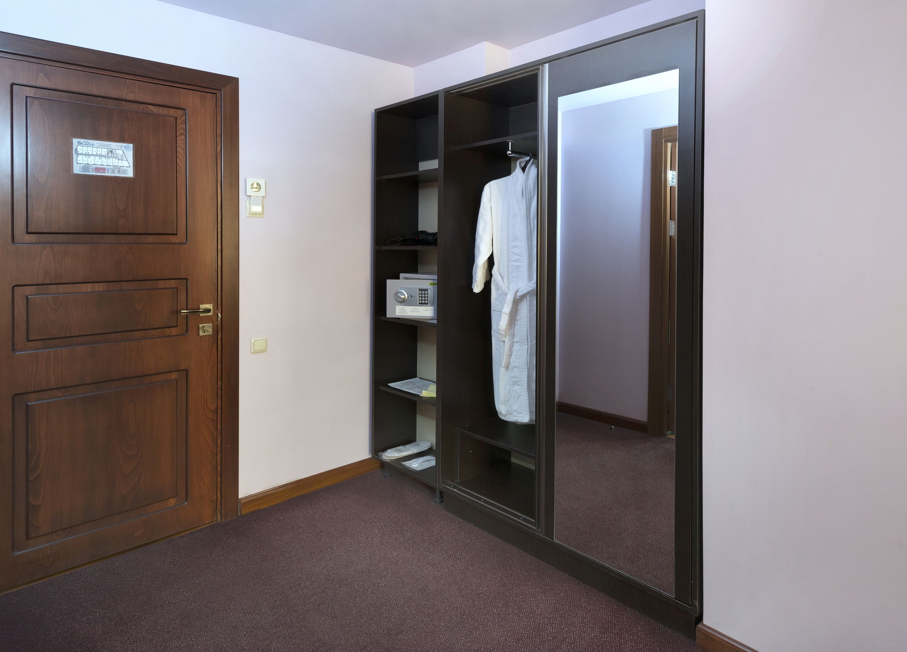 Foto - Ani Central Inn