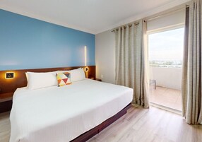Suíte presidencial, sacada | 1 quarto, roupas de cama premium, cofres nos quartos, escrivaninha