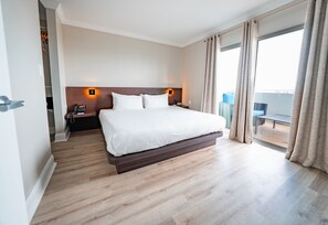 Presidential-Suite | 1 Schlafzimmer, hochwertige Bettwaren, Zimmersafe, Schreibtisch