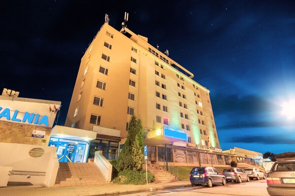 Front of property – evening/night