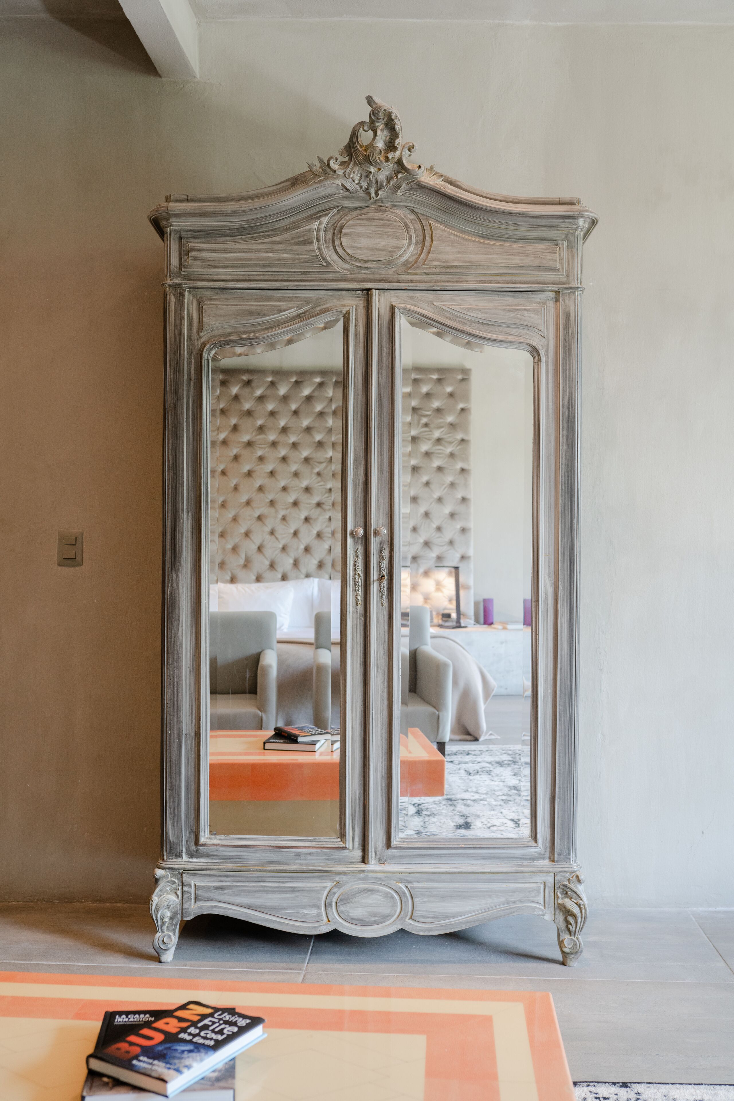 1 bedroom, egyptian cotton sheets, premium bedding, down duvets