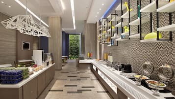 Free daily buffet breakfast