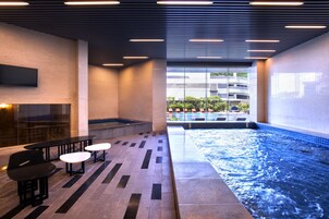 Bathtub spa indoor