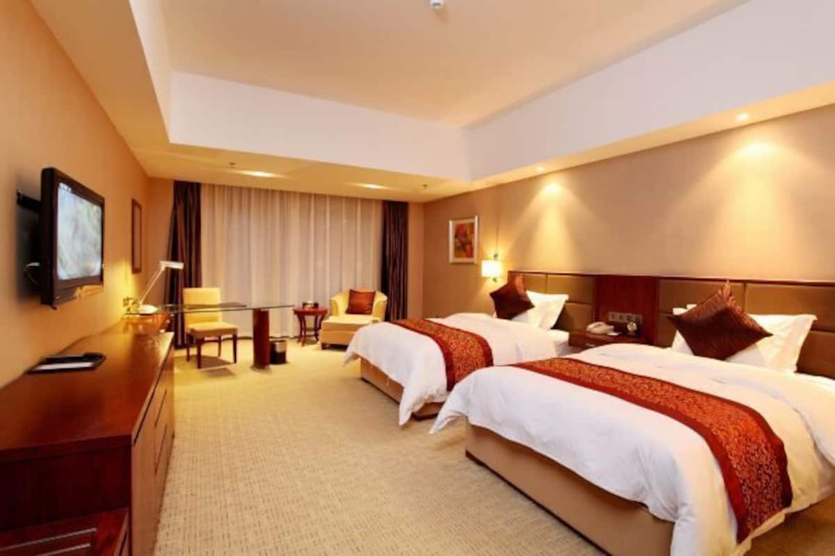 Barnsängar, internet och väckarklockor