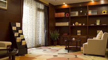 المنشأة من الداخل