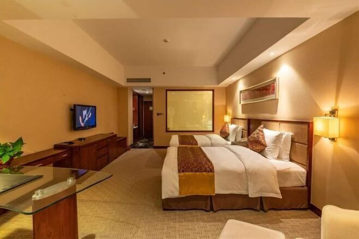 Baby-/barnesenge, internet, vækkeur