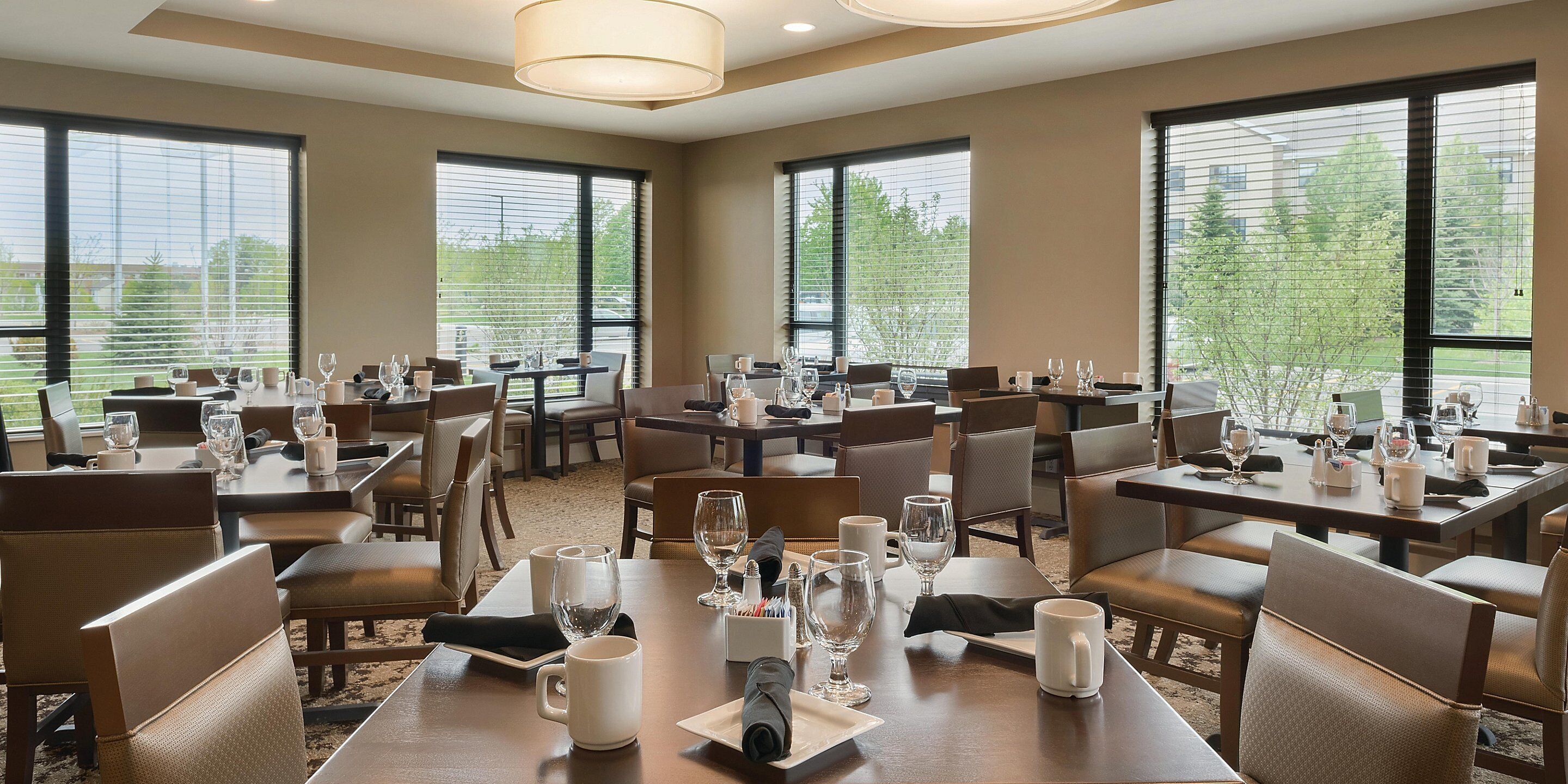 daily cooked-to-order breakfast for a fee