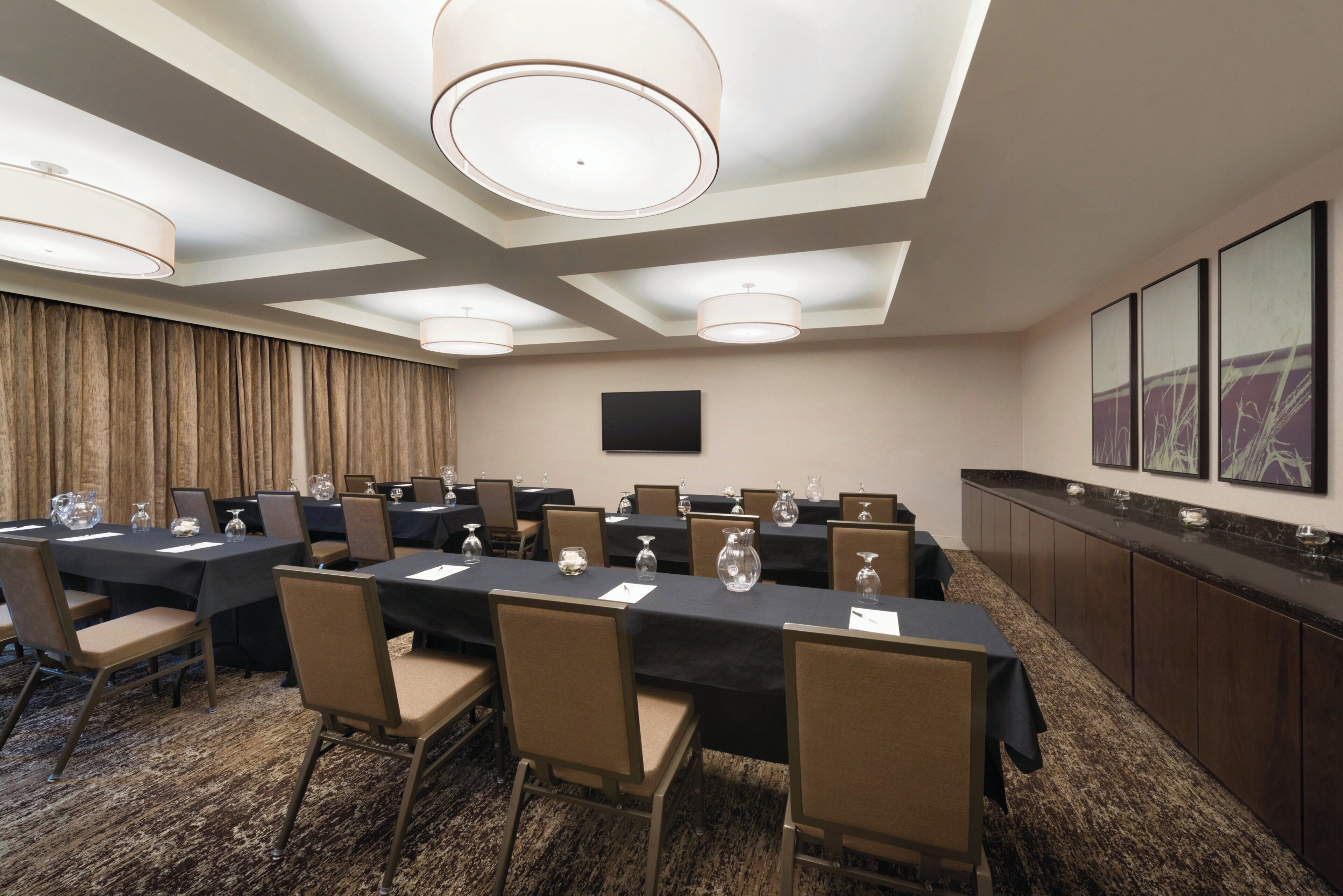 Photo - Holiday Inn Chicago - Schaumburg by IHG