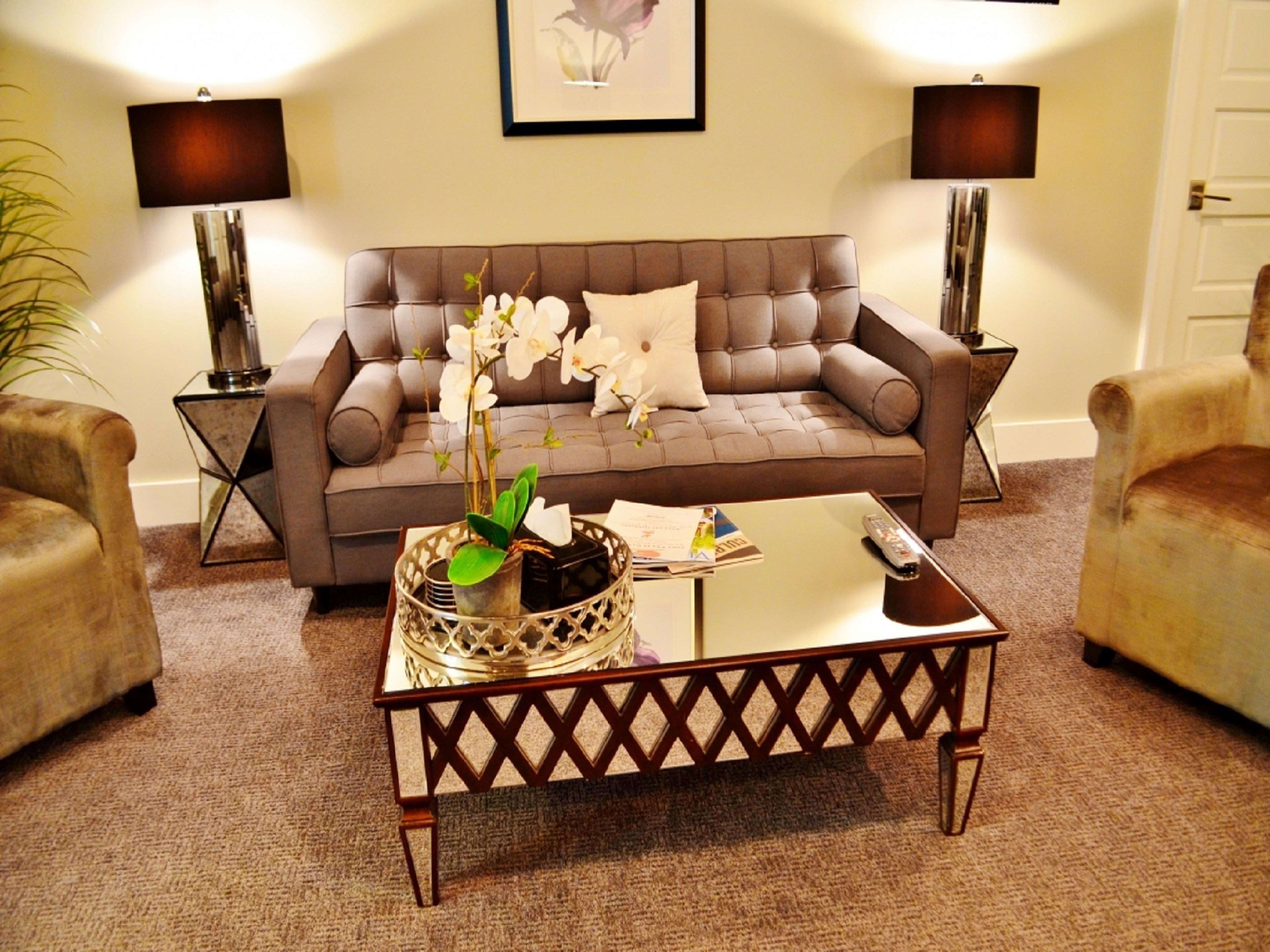 studio suite | living area | tv