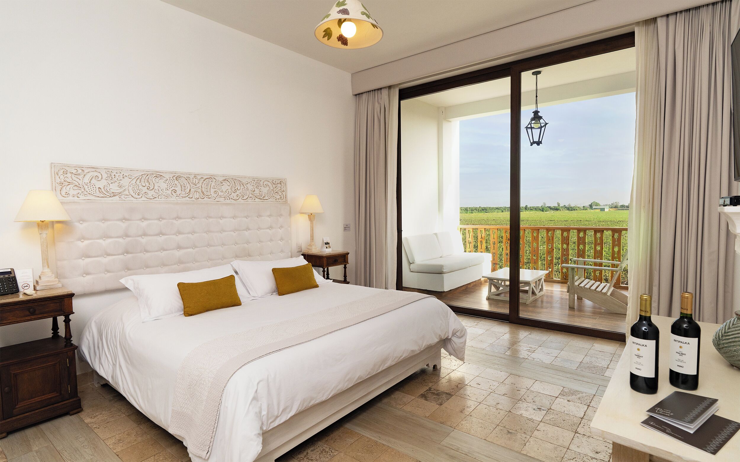 Suite, Vineyard View | In-room safe, free WiFi, bed sheets