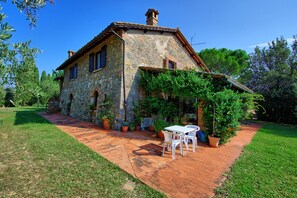 Panorama villa, 3 slaapkamers (Casale Giulio) | Terras