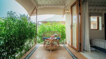 Palace tent suite | Area keluarga | Perapian