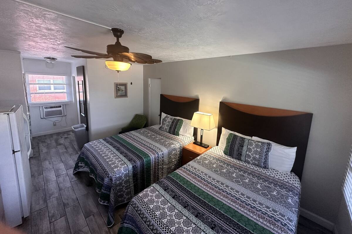 Room, 2 Double Beds, Kitchenette | Iron/ironing board, WiFi, bed sheets