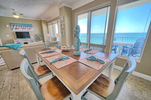 Condo, 2 Bedrooms | In-room dining