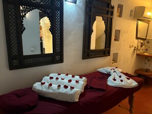 Sauna, Turkish bath, body treatments, deep-tissue massages, body scrubs - Riad La Cigale (Marrakech)