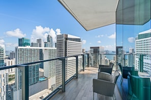 Bay Plus King | View from room