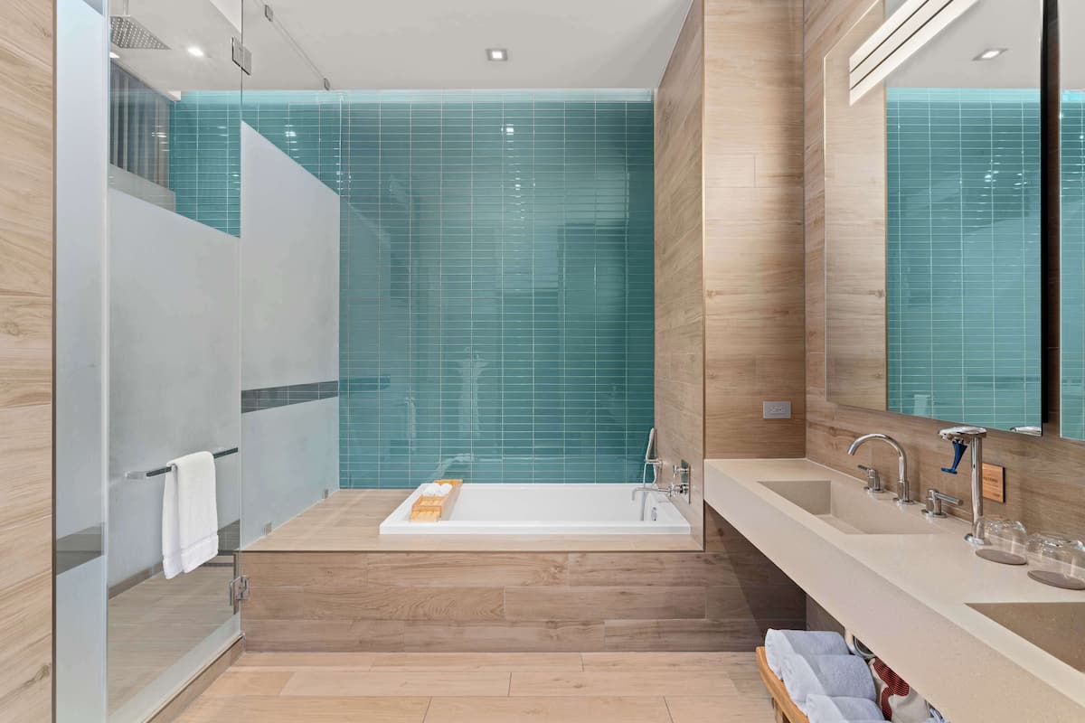 One Bedroom Suite | Premium bedding, minibar, in-room safe, soundproofing