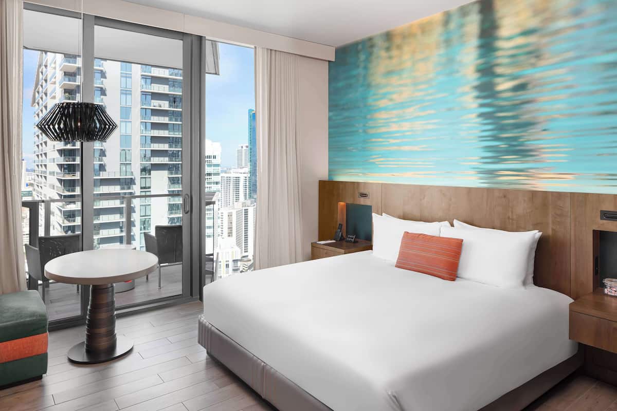 Premium bedding, minibar, in-room safe, soundproofing