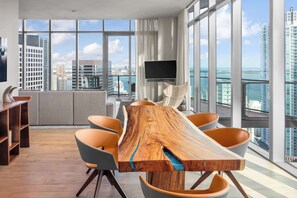 Premium bedding, minibar, in-room safe, soundproofing