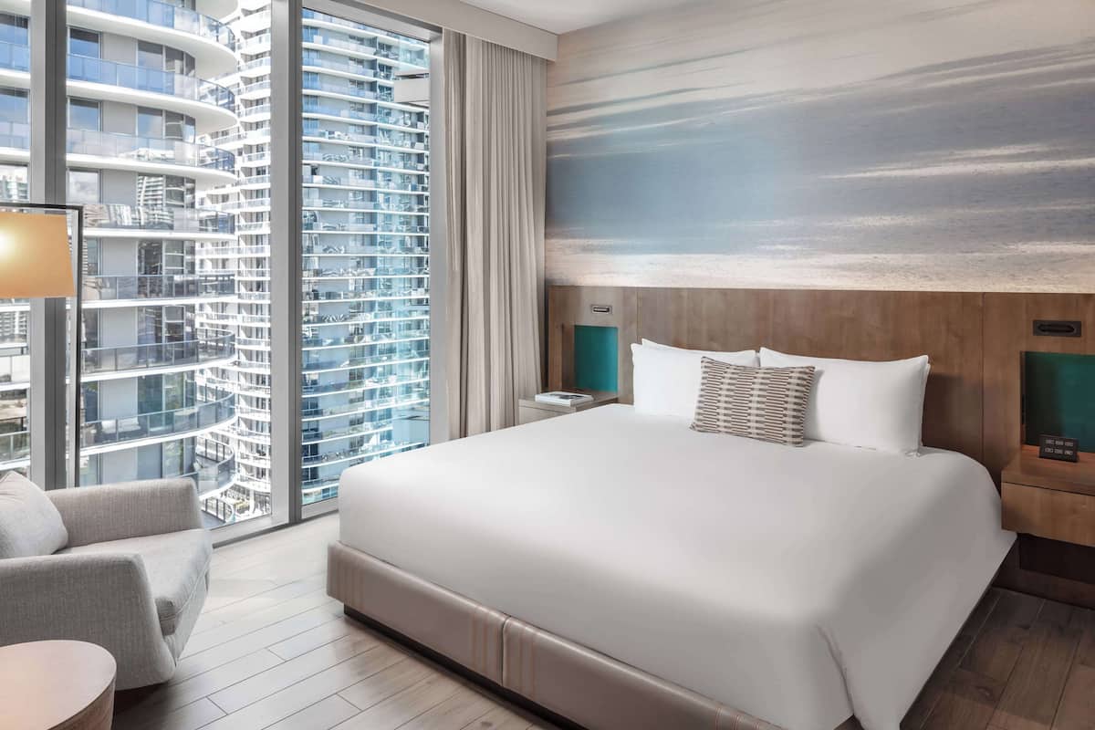 One Bedroom Residence Suite | Premium bedding, minibar, in-room safe, soundproofing