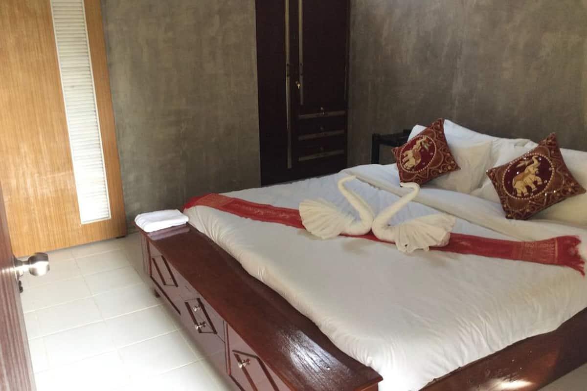 Double Room | Free WiFi