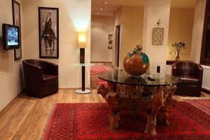 Interior entrance - Nevros Hotel Resort & Spa (Lake Plastiras)