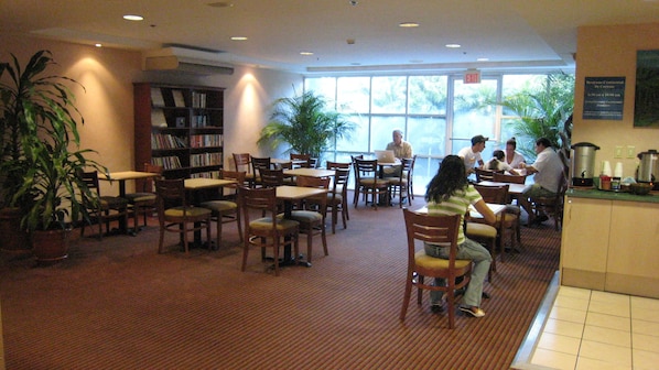 Food court
