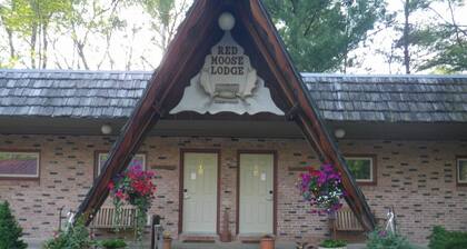 Red Moose Lodge