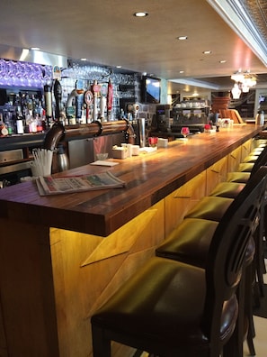 Bar (en la propiedad)