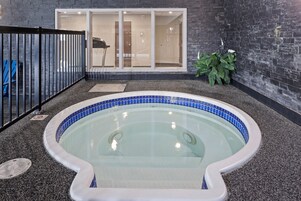 Una piscina techada