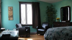 Executive House, 3 Bedrooms | Living area | TV, DVD player - Rustic Urban Retreat (Dieppe)