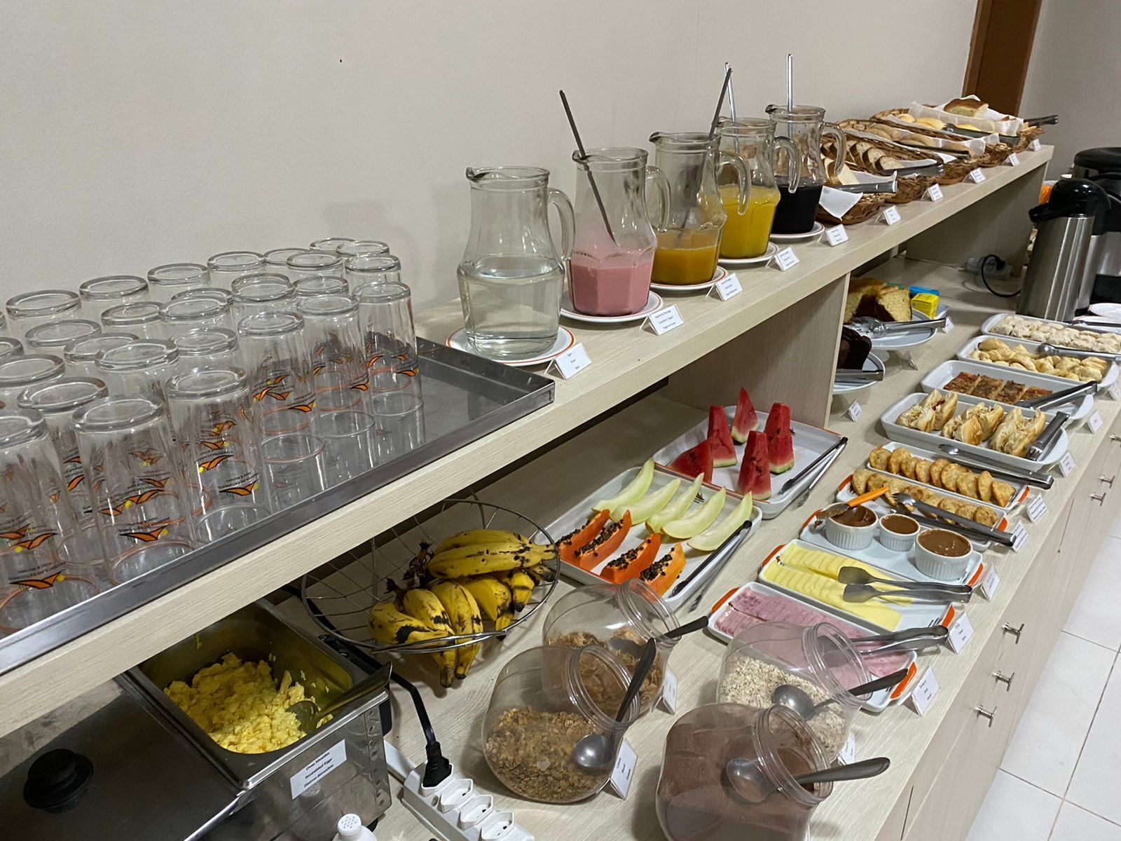 包含每日欧式早餐