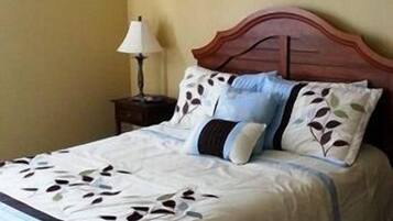 Cottage, 3 Bedrooms, Ocean View | 3 bedrooms, premium bedding, iron/ironing board, rollaway beds