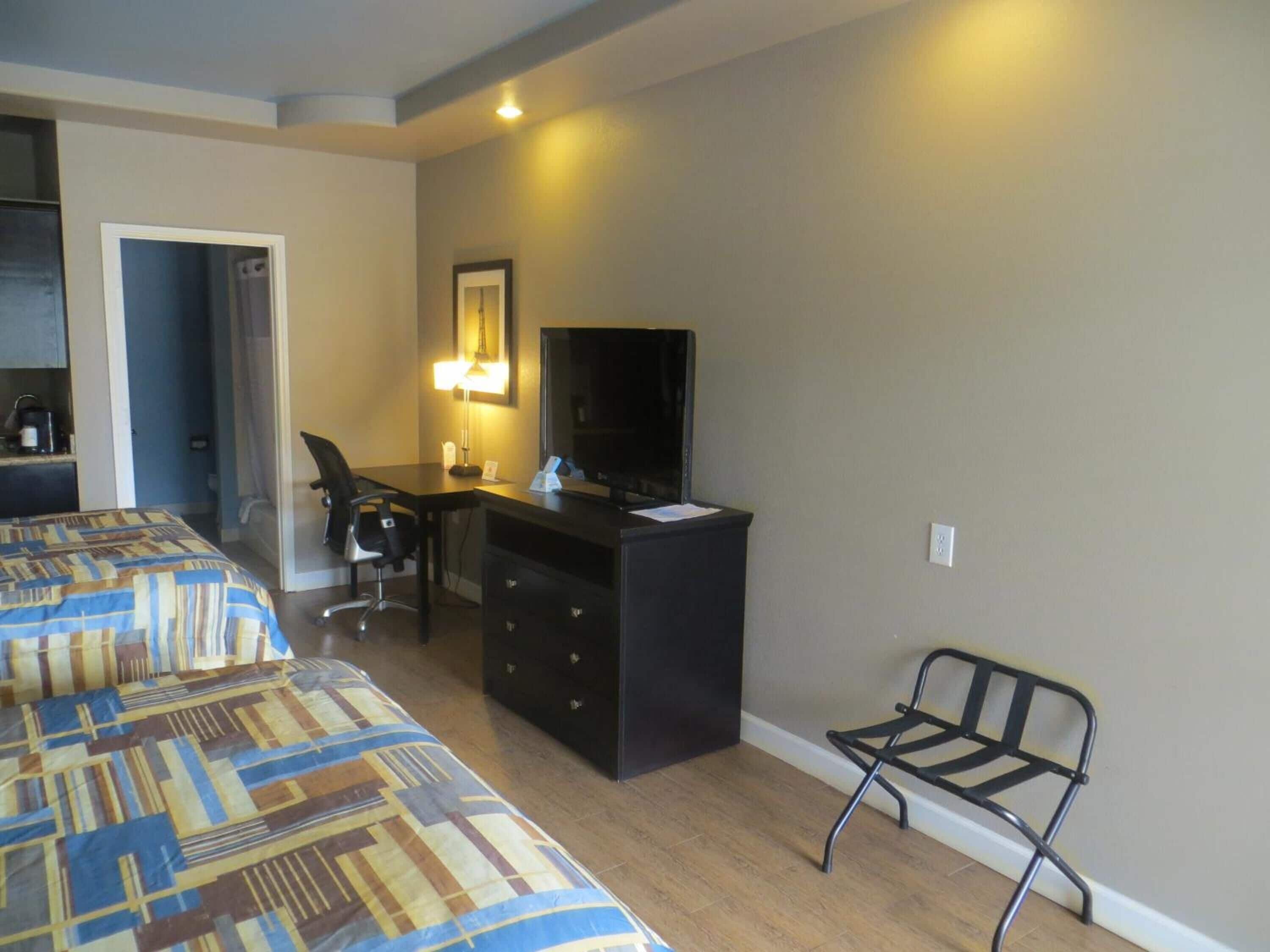 1 bedroom, desk, iron/ironing board, free wired internet