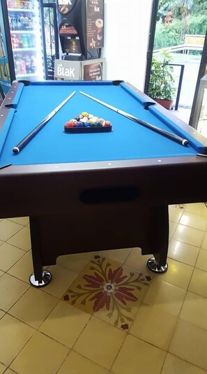 Billiards - Casa Echavarria (San Pedro)