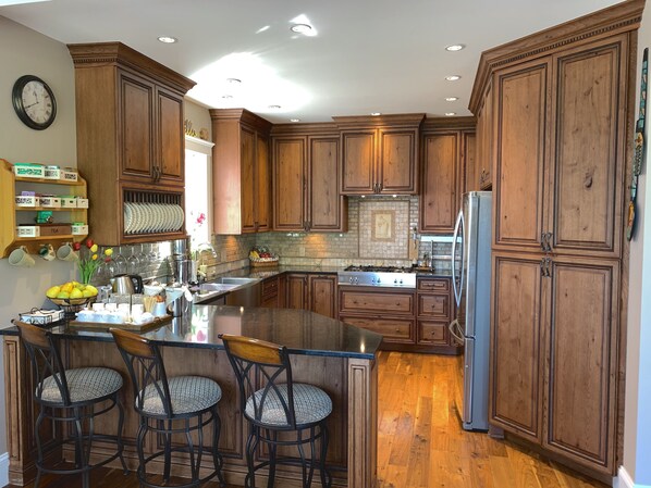 KĂŒhlschrank, Mikrowelle