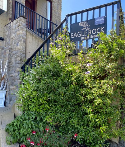 Eagle Rock Bed and Breakfast