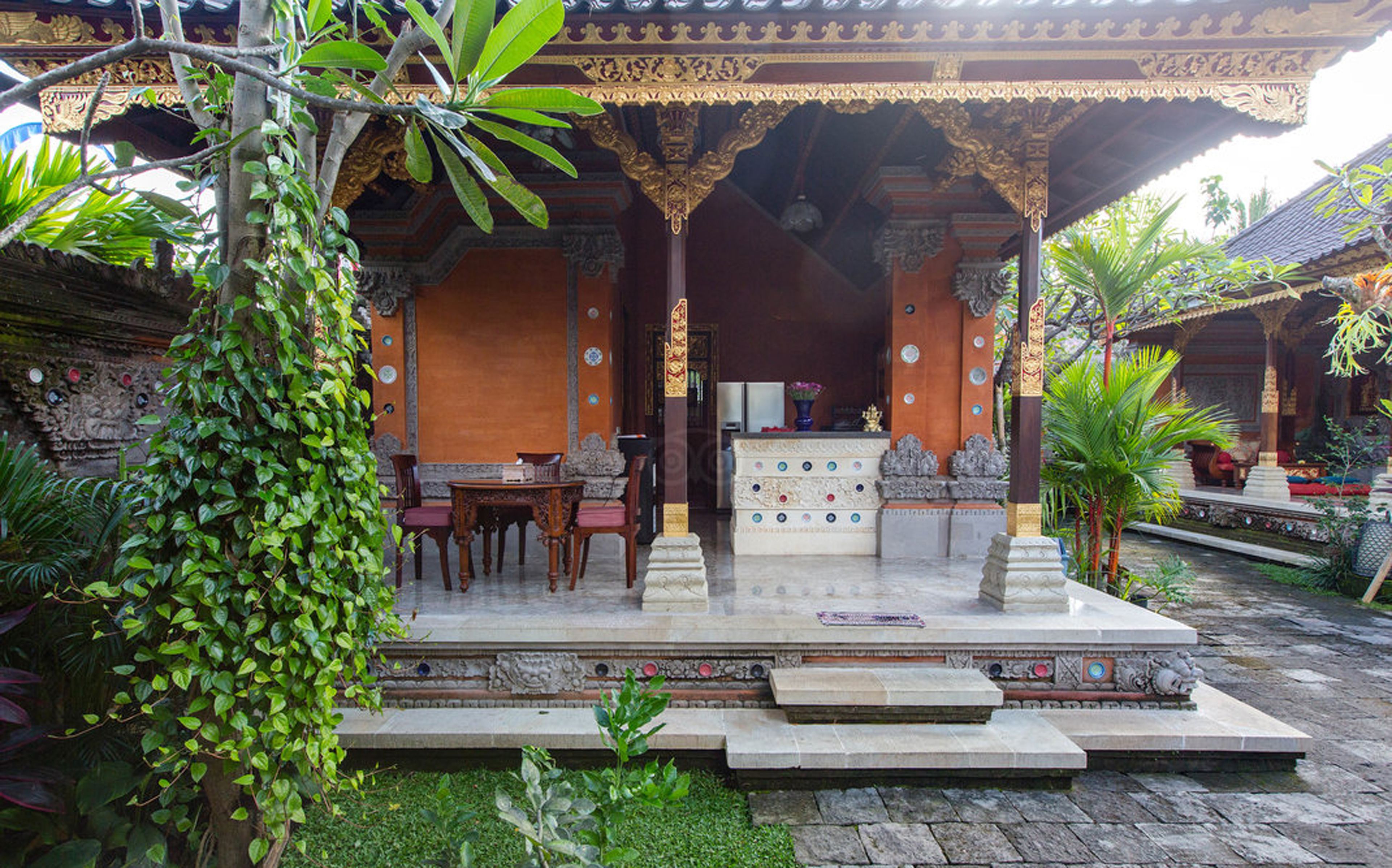 puri taman sukawati room | living area | 42-inch flat-screen tv with cable channels, tv, fireplace