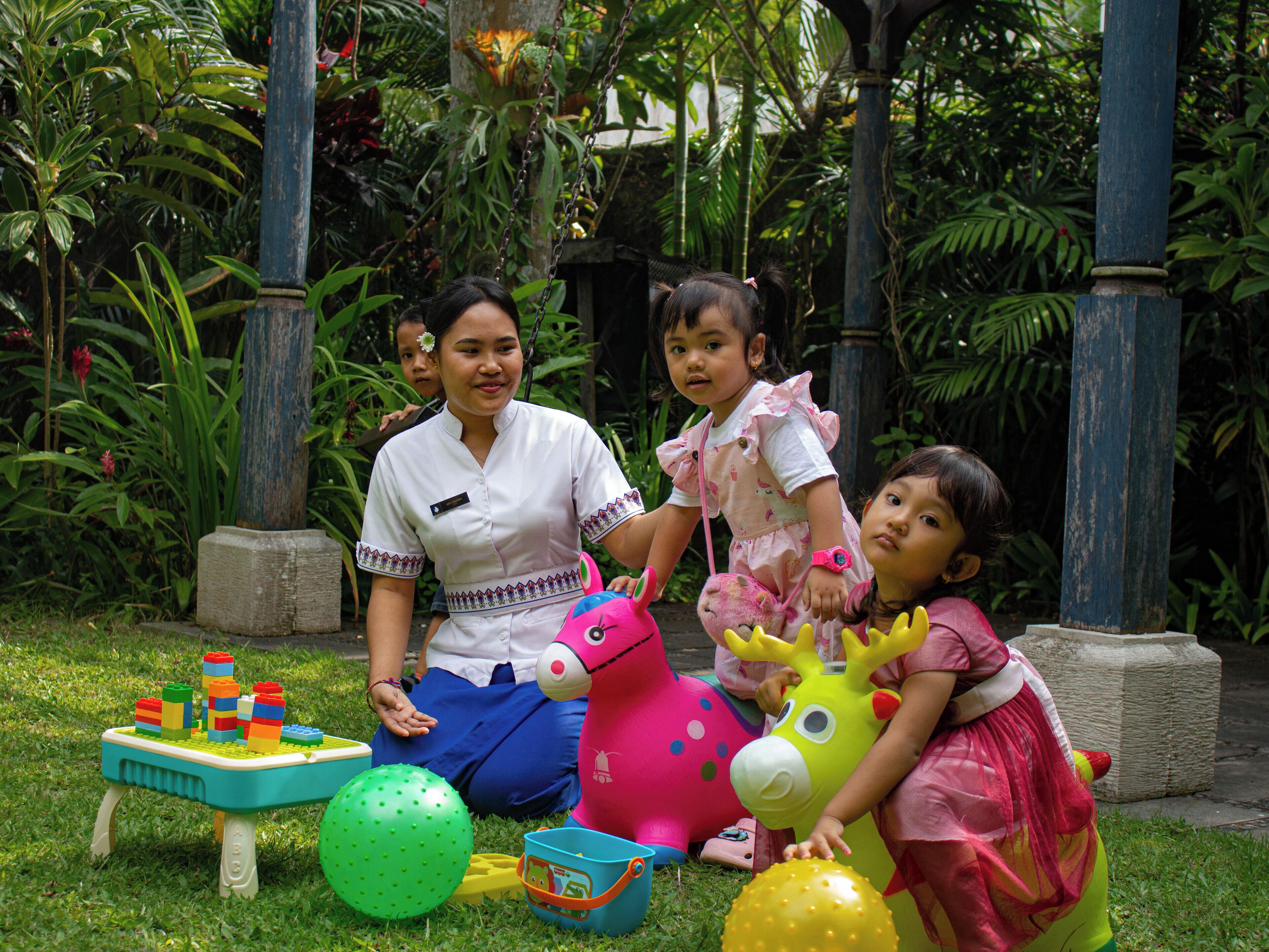 children’s play area – outdoor