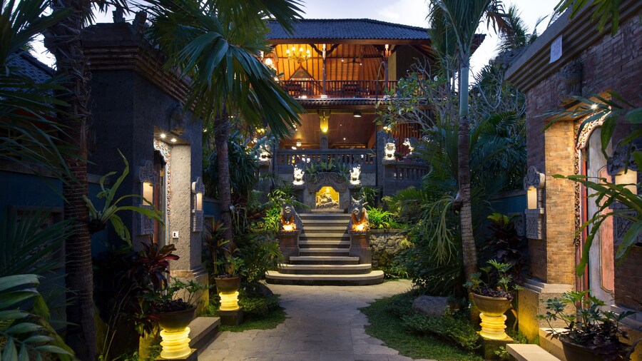 Dwaraka The Royal Villas