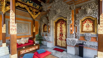 Puri Taman Sukawati Room | 露台/庭院