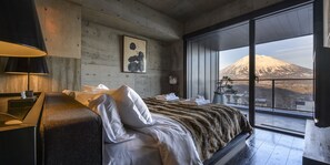 Suite Mewah, 5 kamar tidur | Brankas, didekorasi berbeda-beda, meja kerja, dan tirai kedap cahaya