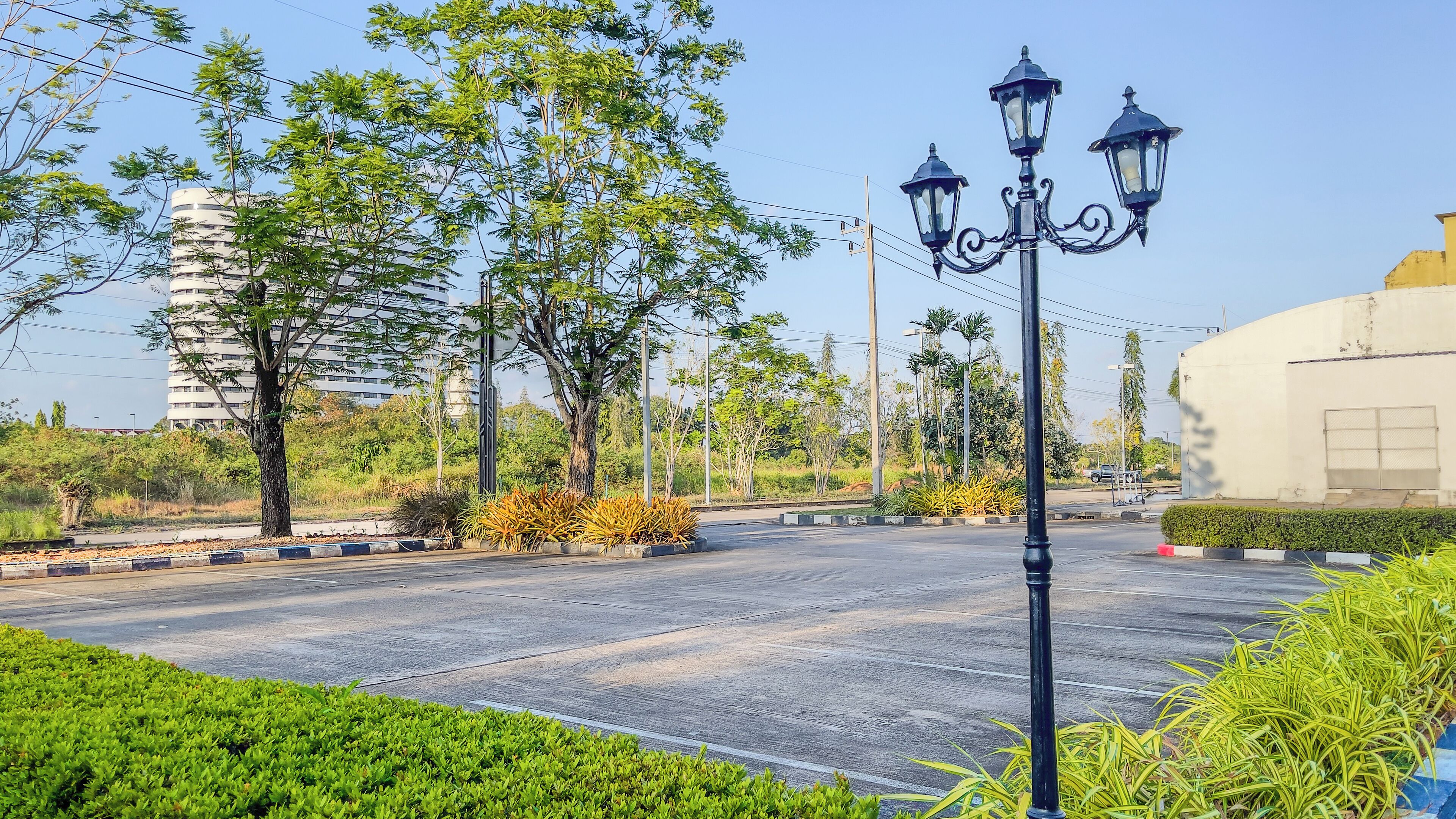 Tempat parkir